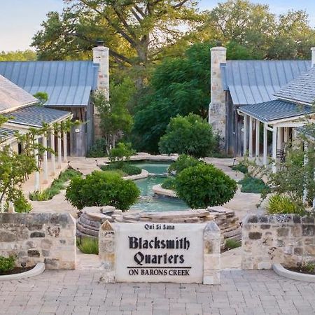 Blacksmith Quarters Fredericksburg Quarto foto